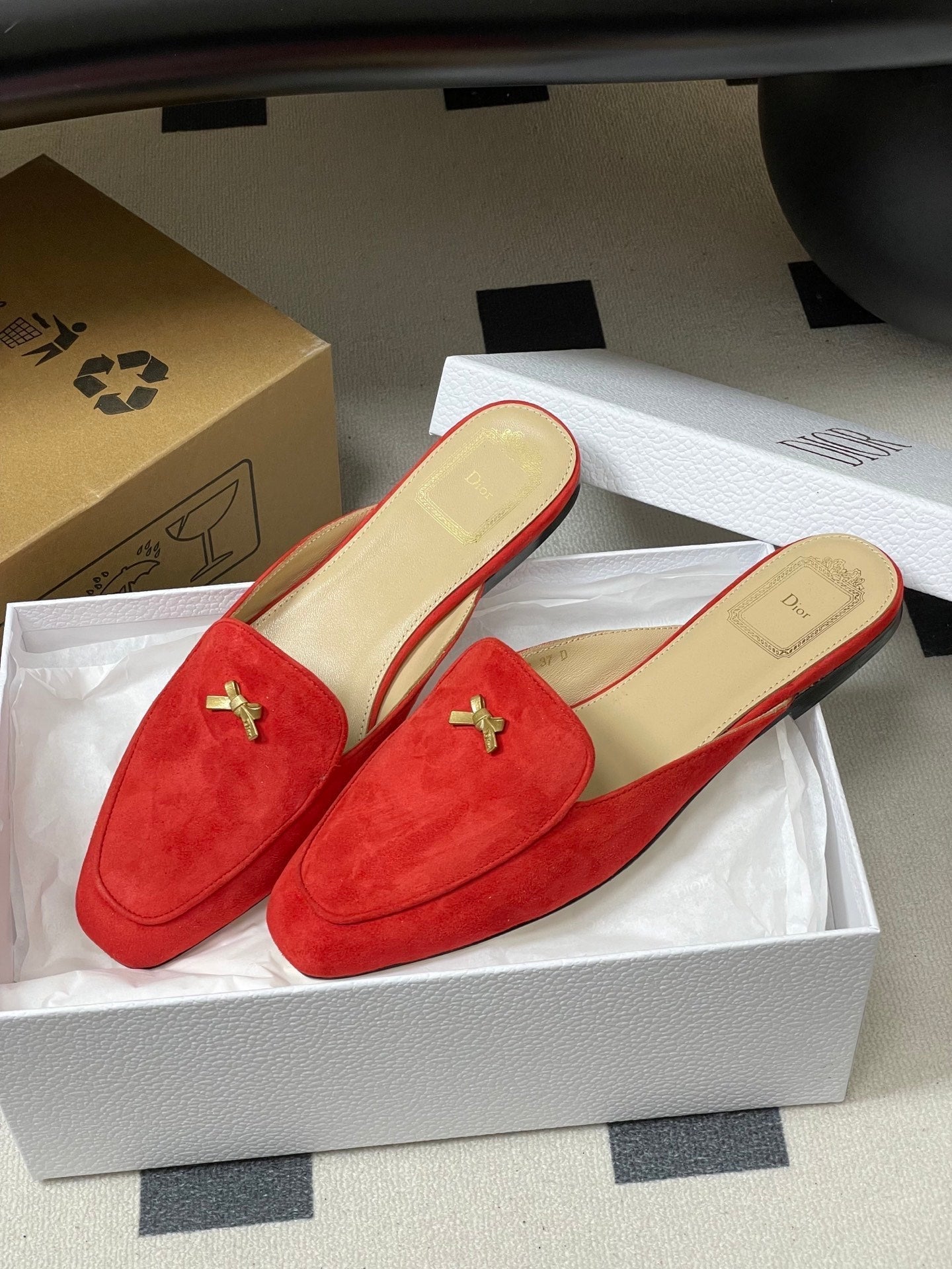 CD 26 Bow Mules Red Beige Suede Cowhide 632591