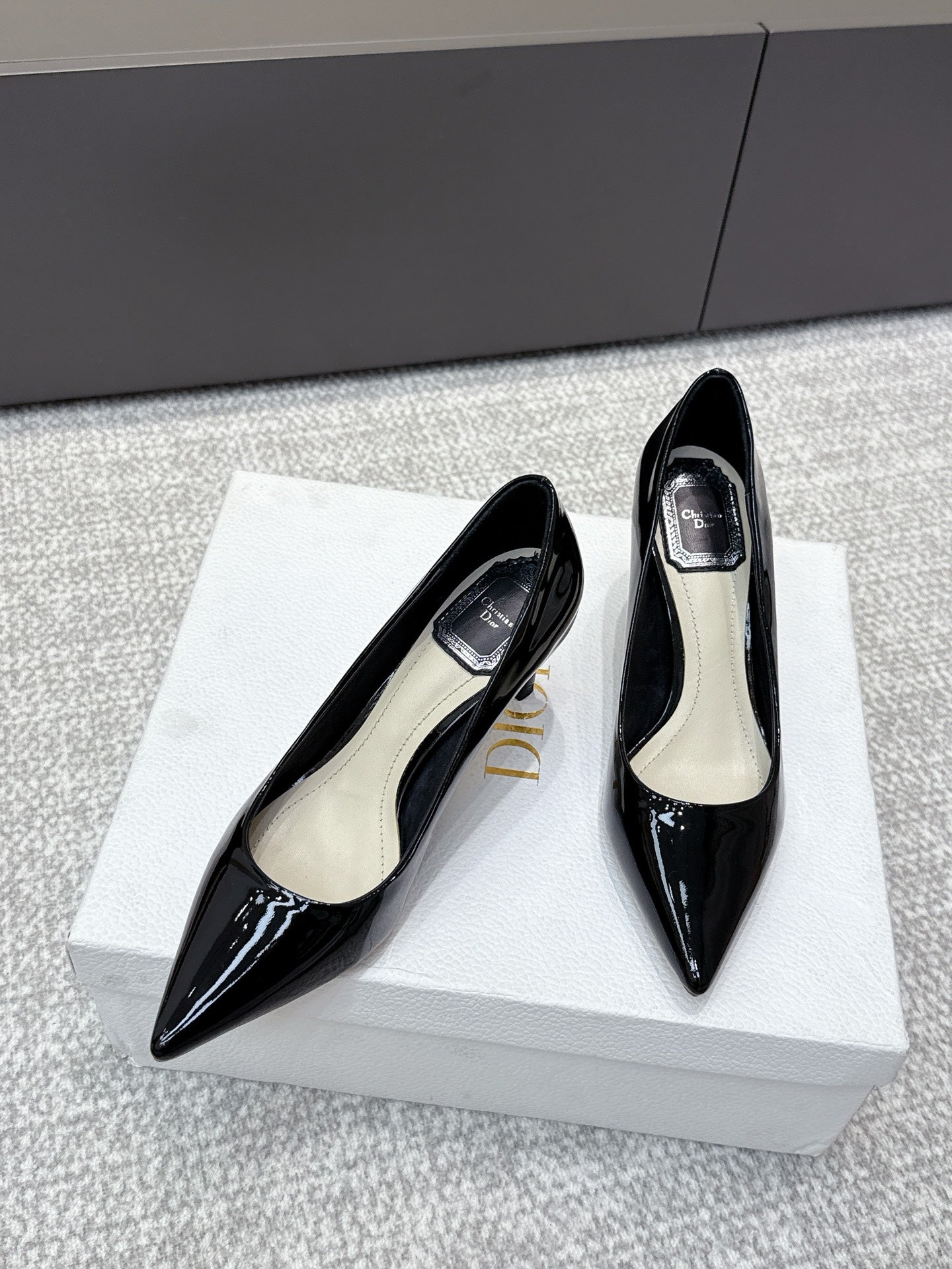 CD 26s High Heels Pump 85 Black Patent Leather 661472