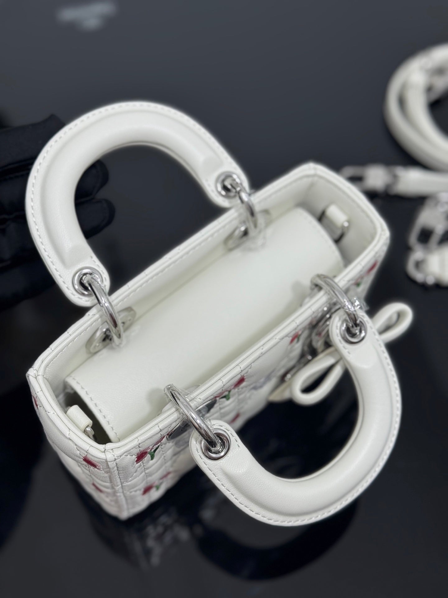 Dior 2026 Lady D-Joy Micro 16cm White Lambskin 158851