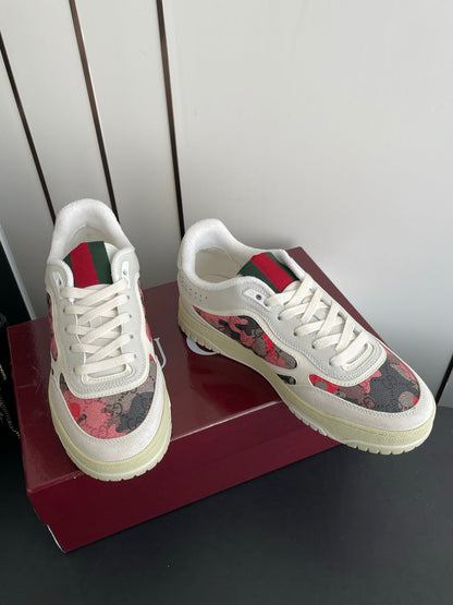 GG 26 Couple Sneakers White Pink Gray Cowhide 631679