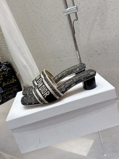 CD 26s Embroidered Flat Slippers Black Gold Canvas Leather 636395