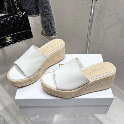 CD 26s Platform Sandal 65 White Beige Leather 636356