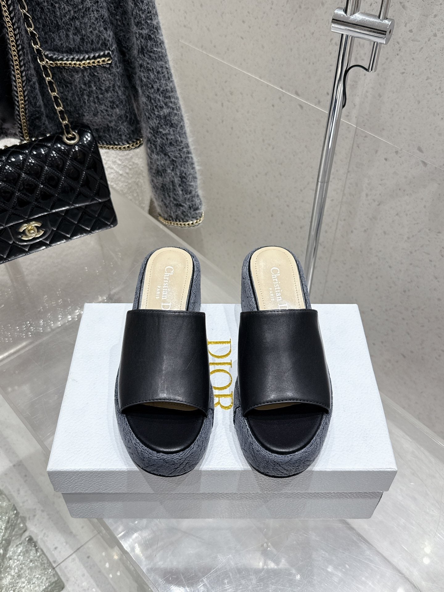 CD 26s Platform Sandal 65 Black Leather 636357