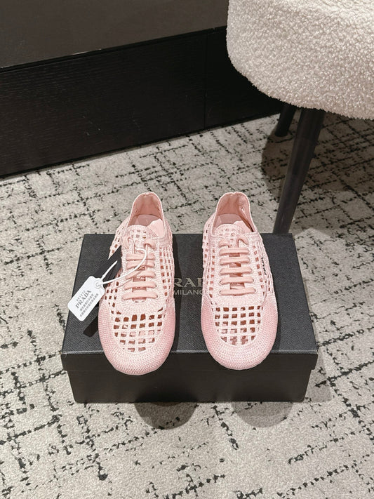 Prada 2026 Women's Collapse Crochet Laced Sneakers Sheepskin 770902