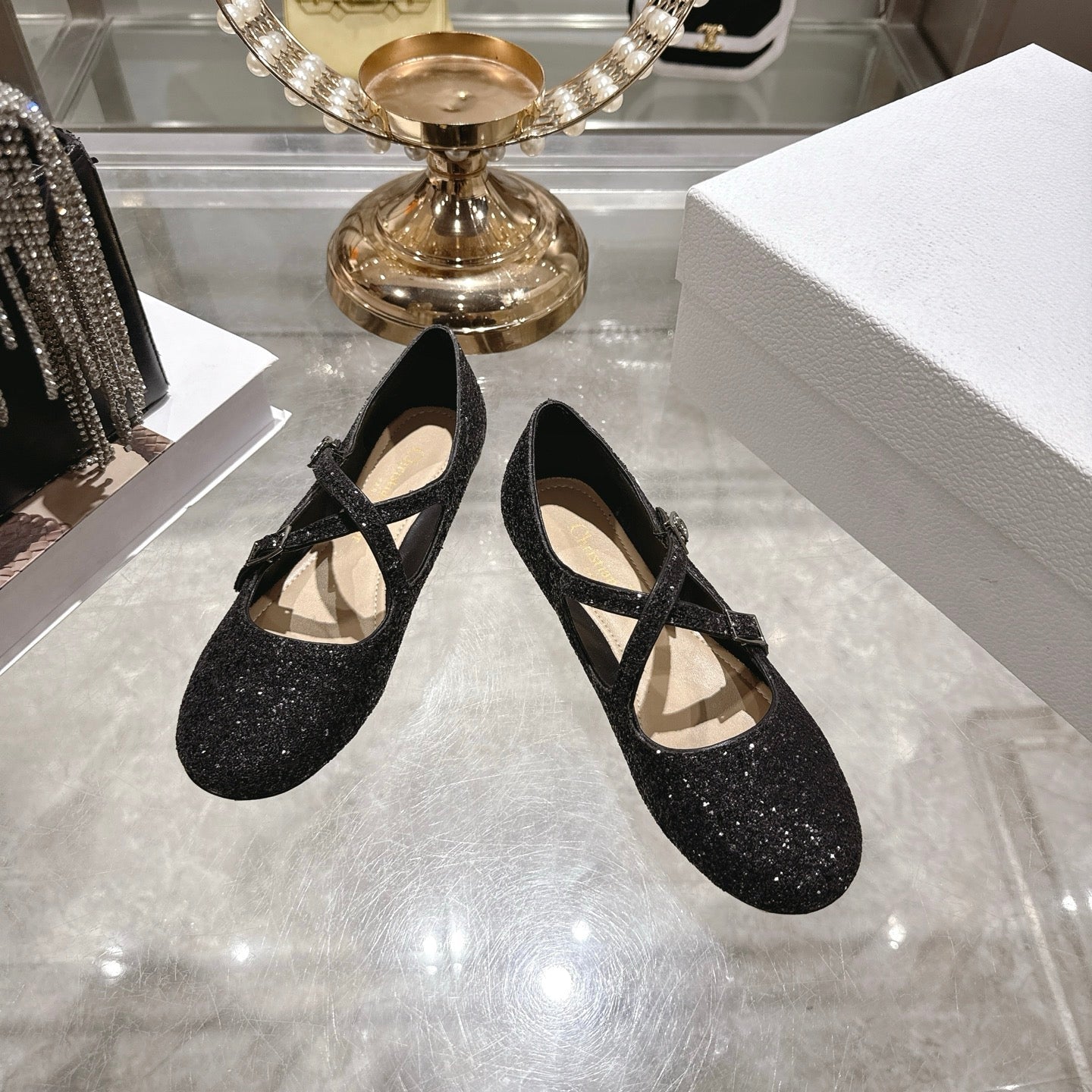 CD 26 Ballet Flats Black Leather With Sequins 592215