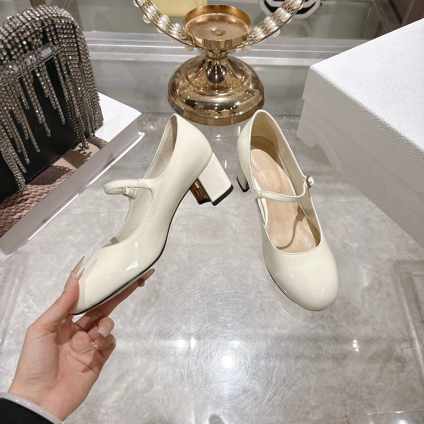 CD 26 Lolita High-Heeled 40 Ivory Patent Leather 592218