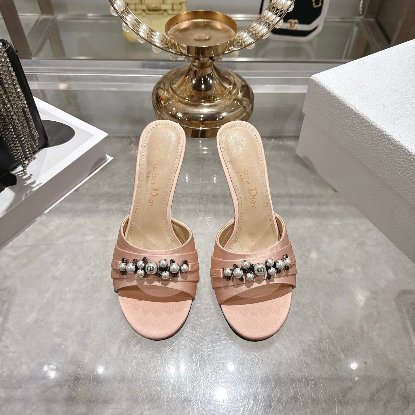 CD 26 High-Heeled Mules 85mm Pearl Light Pink Leather 592248