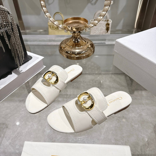 CD 26 Chunky Heel Sandals White Leather 592272