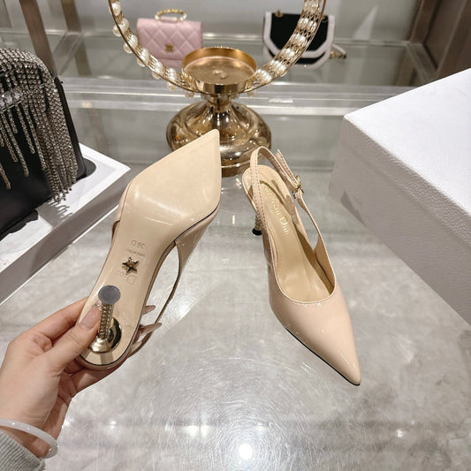 CD 26 Slingback 80 Beige Patent Leather 679852