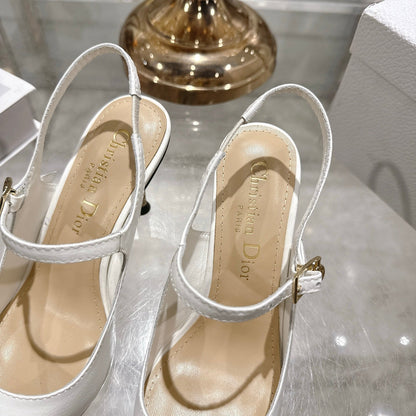 CD 26 Mary Jane High Heels 80 White Patent Leather 679858