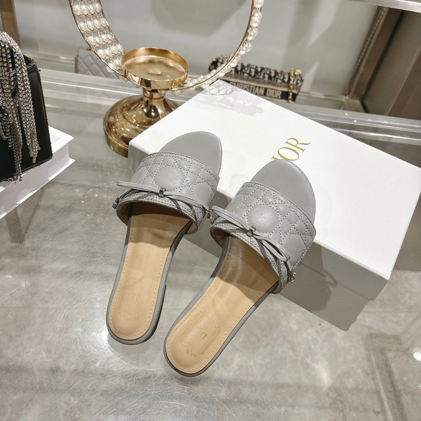 CD 26s Slippers Gray Beige Sheepskin 679865