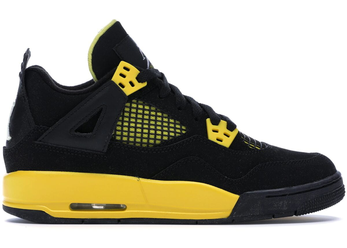 Jordan 4 Retro Thunder 2012 Sneakers - Archive Edition | Sneakerhead Pick