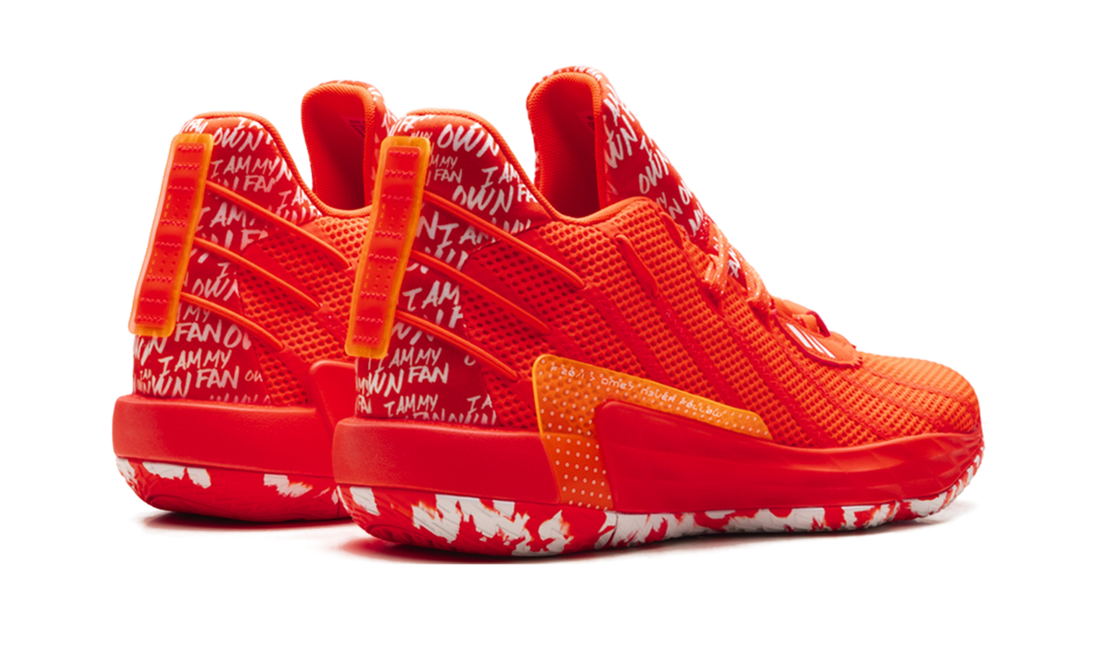 Dame 7 "Orange" FY0161